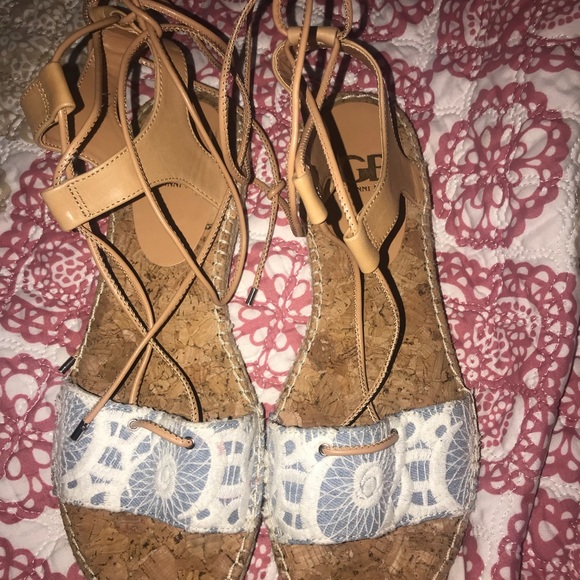 Gianni Bini Shoes - super cute gladiator sandals! with ties and flower